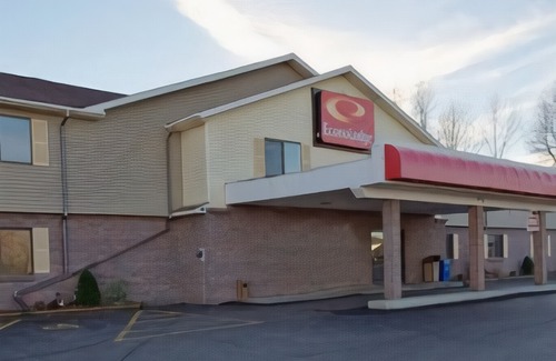 Massena Hotel | Econo Lodge Massena Hwy 37