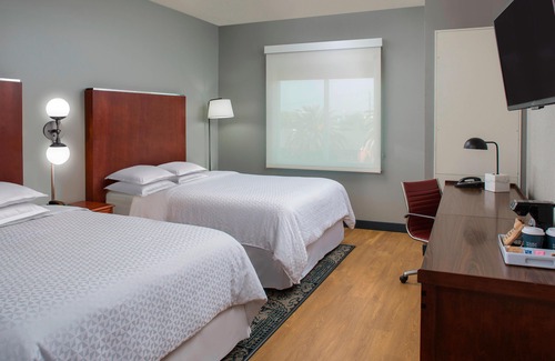 Southeast Houston Hotel | Four Points by Sheraton Houston Hobby Airport