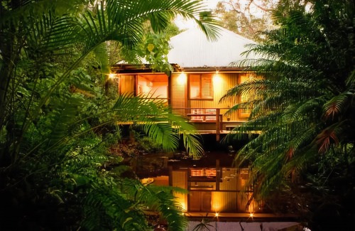 Hunchy Hotel | Hunchy Hideaway