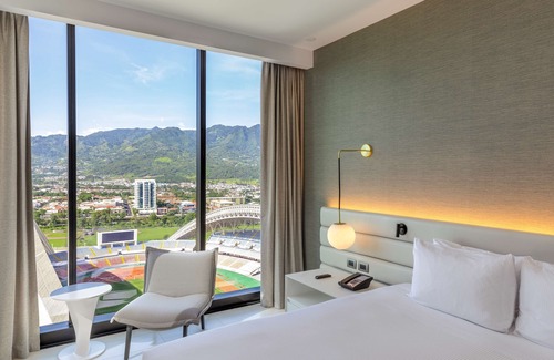 Mata Redonda Hotel | Hilton San Jose La Sabana