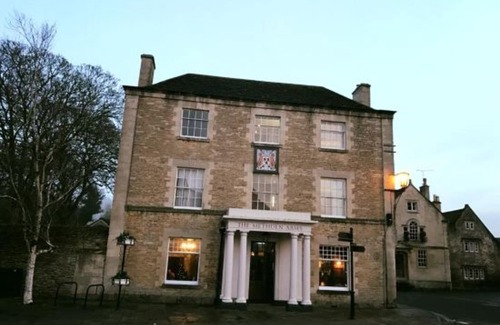 Corsham Hotel | The Methuen Arms