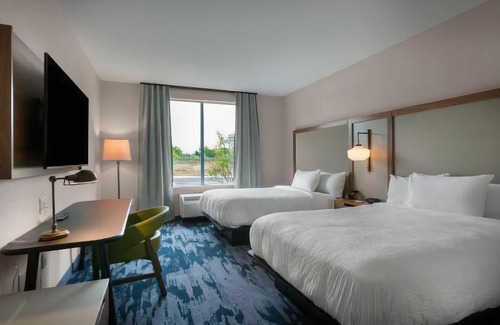 Statesville Hotel | Fairfield Inn & Suites by Marriott Statesville