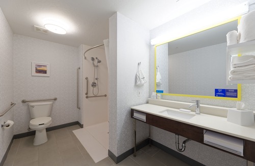Palm Valley Hotel | Hampton Inn & Suites Phoenix-Goodyear