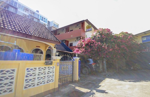 Kata Hotel | OYO 75344 Ban Elephant Blanc Apartment