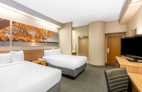 Eagan Hotel | Days Inn by Wyndham Eagan Minnesota Near Mall of America