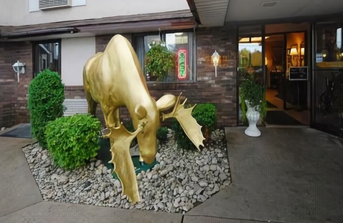 St Ignace Hotel | Quality Inn Saint Ignace