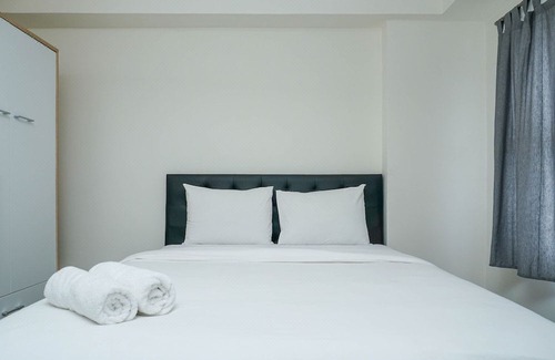 Jakarta Hotel | Best Spacious Studio Belmont Residence Puri Apartment
