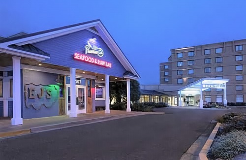 West Laurel Hotel | Doubletree by Hilton Laurel, MD