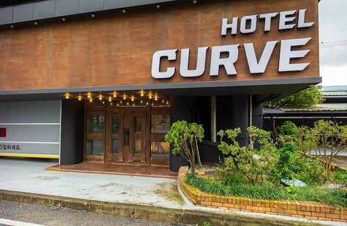 Songman Hotel | Iksan Hotel Curve