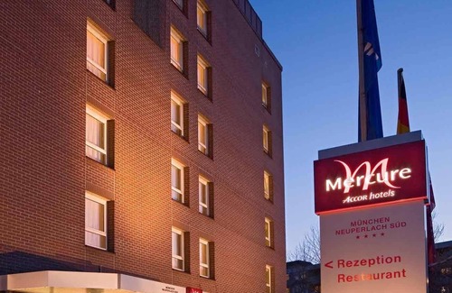 Perlach Hotel | Mercure Hotel München Neuperlach Süd