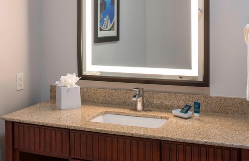 Southeast Houston Hotel | Four Points by Sheraton Houston Hobby Airport