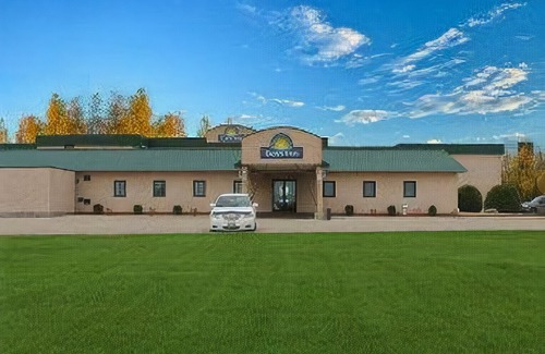 Portage La Prairie Hotel | Days Inn by Wyndham Portage La Prairie