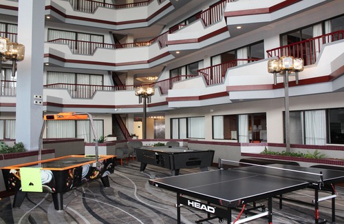 Lima Hotel | Howard Johnson by Wyndham Lima