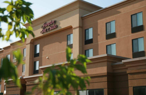 Fairbanks Hotel | Hampton Inn & Suites Fairbanks