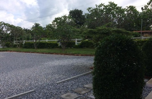 Nong Nam Daeng Hotel | Baan Chan Suan