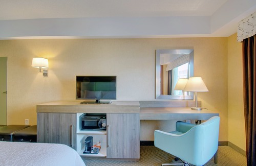 Harrison Lenox Hotel | Hampton Inn & Suites Boston Crosstown Center
