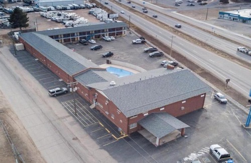 Evans Hotel | Americas Best Value Inn Greeley