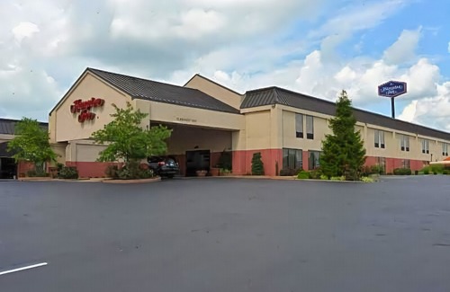 Winchester Hotel | Hampton Inn Winchester