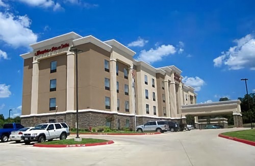 Mount Pleasant Hotel | Hampton Inn & Suites Mount Pleasant