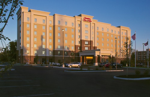 Columbus Hotel | Hampton Inn & Suites Columbus/University Area