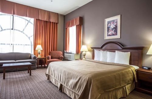 Stallings Hotel | Quality Inn & Suites Matthews