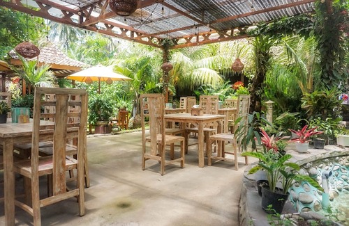 Sumberagung Hotel | Wisma Pulau Merah