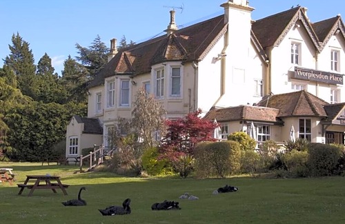 Worplesdon Hotel | Worplesdon Place Hotel