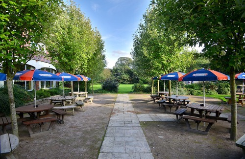 Kennington Hotel | The Conningbrook Hotel