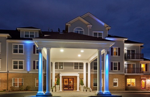 White River Junction Hotel | Holiday Inn Express Hotel & Suites White River Junction, an Ihg Hotel