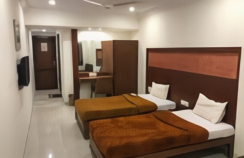 Surat Hotel | Hotel Galaxy
