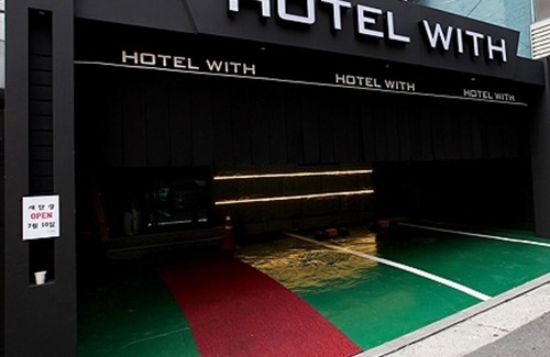Daeheung-dong Hotel | Sinchon with