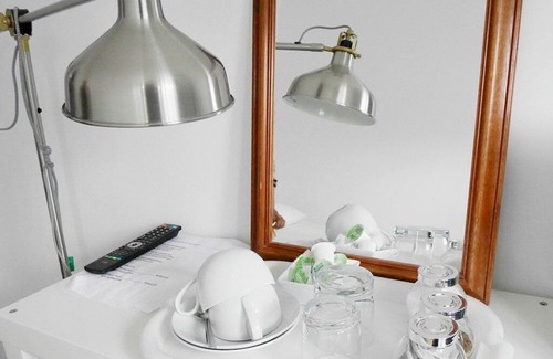 Kew Hotel | Kew Rooms