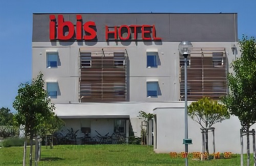 Istres Hotel | Ibis Istres Trigance
