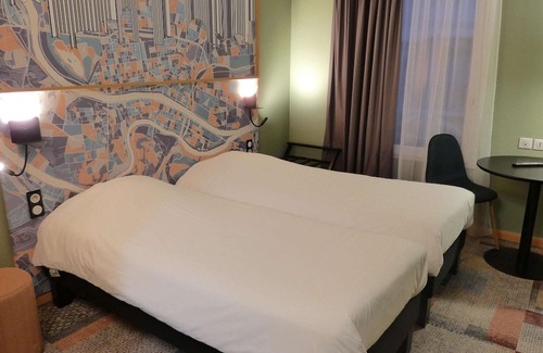 Croix Rousse Hotel | Ibis Styles Lyon Croix-Rousse