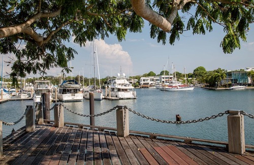 Cullen Bay Hotel | Cullen Bay Resort