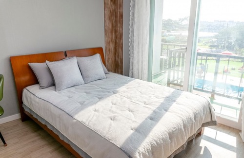 Kkotchi Hotel | Taean (Anmyeondo) Dodo Pension