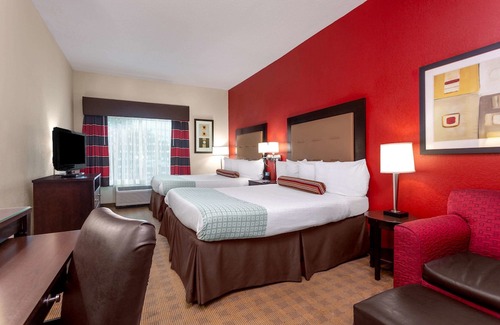 Macon Hotel | Wingate by Wyndham Macon