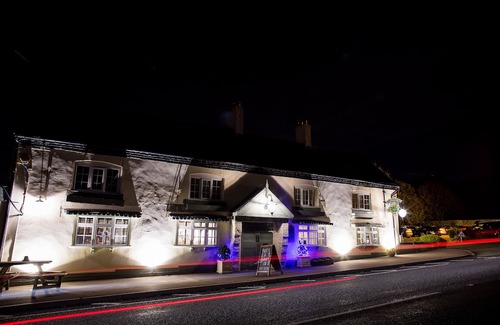 Onneley Hotel | The Wheatsheaf Inn