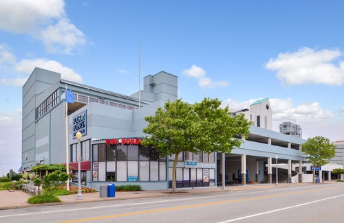 Northeast Virginia Beach Hotel | Four Points by Sheraton Virginia Beach Oceanfront