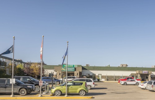 Fort McMurray Hotel | Quality Hotel and Conference Centre Fort McMurray