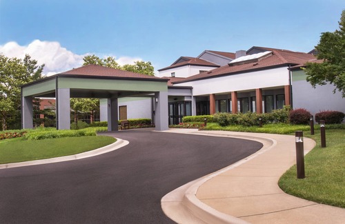 Linthicum Heights Hotel | Courtyard by Marriott Baltimore BWI Airport