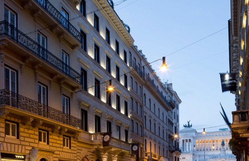 Rome City Centre Hotel | Via Del Corso Home Roma