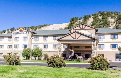 Eagle Hotel | Quality Inn & Suites Vail Valley