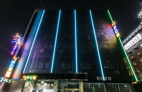Bongmyeong-dong Hotel | Daejeon Yuseong K7 Pctel