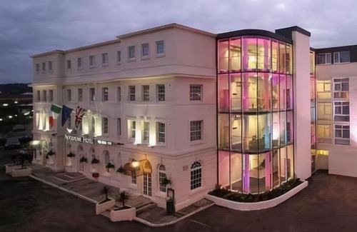 Waddon Hotel | London Croydon Aerodrome Hotel, Signature Collection Hotel by Best Western
