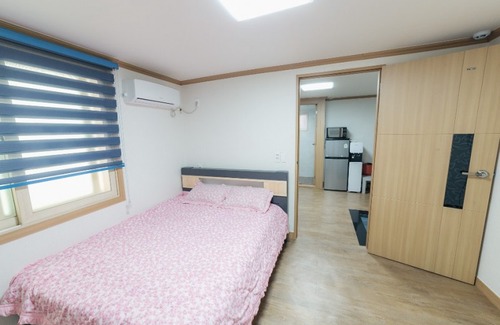 Chungmu Hotel | Tongyeong Se-An Residence Bed and Breakfast