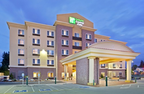 Lynnwood Hotel | Holiday Inn Express & Suites Seattle North - Lynnwood, an Ihg Hotel