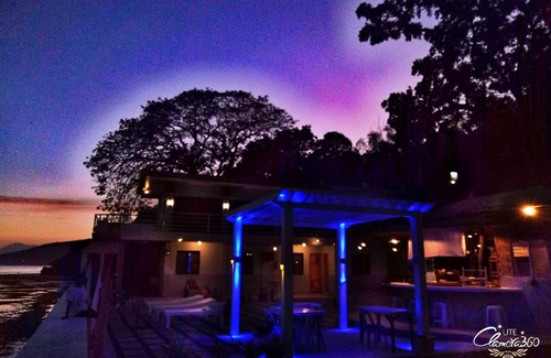 Oslob Hotel | Angler's Hub & Resort