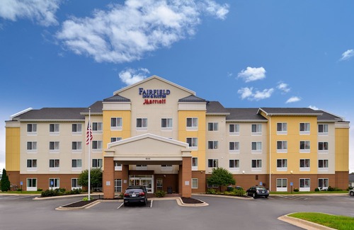 Southwest Area Hotel | Fairfield Inn & Suites by Marriott Cedar Rapids