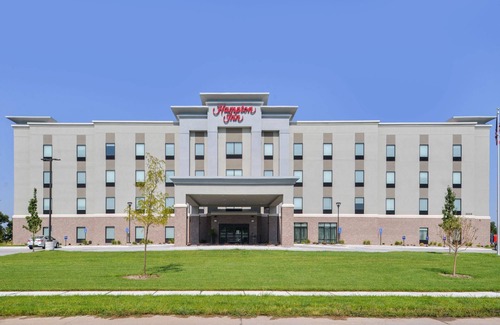 Carter Lake Hotel | Hampton Inn by Hilton Omaha Airport, Ia